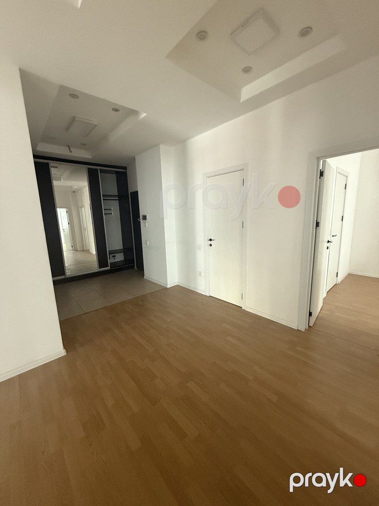 Satılır 4 otaqlı yeni tikili 213 m² — Mənzil, Bakı (8)