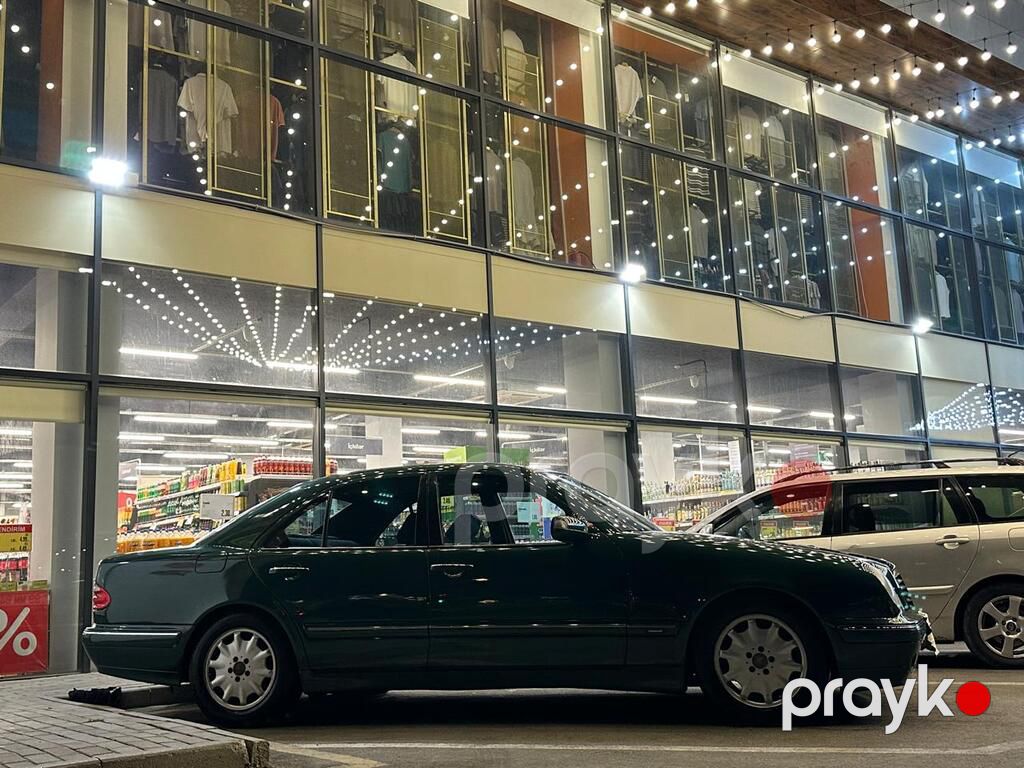 Mercedes E 320, 3.2 L, 2000 il, 485 690 km — Avtomobillər, Bakı (2)