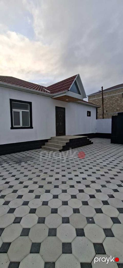 Satılır 4 otaqlı həyət evi/bağ evi 130 m²