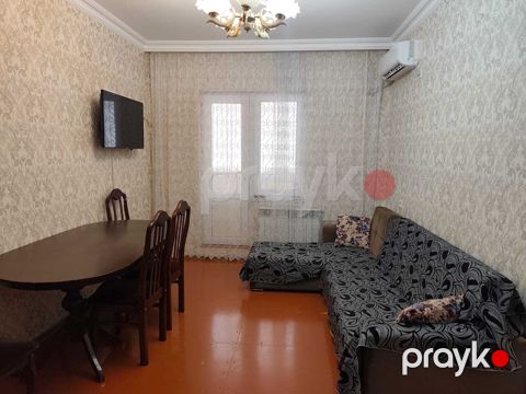 İcarəyə verilir 2 otaqlı köhnə tikili 65 m²