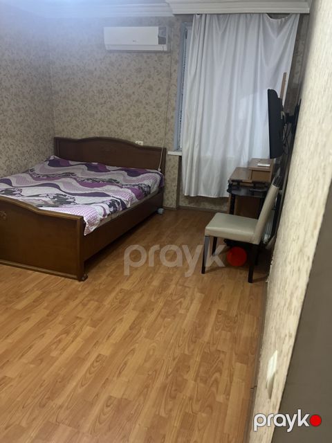 İcarəyə verilir 1 otaqlı köhnə tikili 50 m²