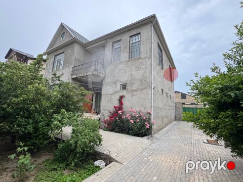 Satılır 6 otaqlı həyət evi/bağ evi 300 m²