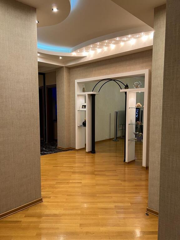 Satılır 3 otaqlı yeni tikili 170 m² — Mənzil, Bakı (10)