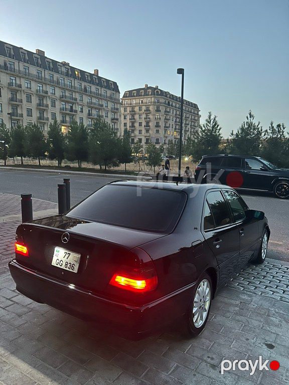 Mercedes C 200, 2.0 L, 1999 il, 284 000 km — Avtomobillər, Bakı (9)