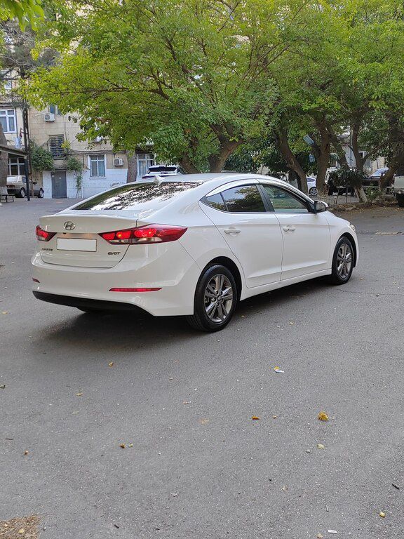 Hyundai Avante, 1.6 L, 2016 il, 199 900 km — Avtomobillər, Bakı (3)