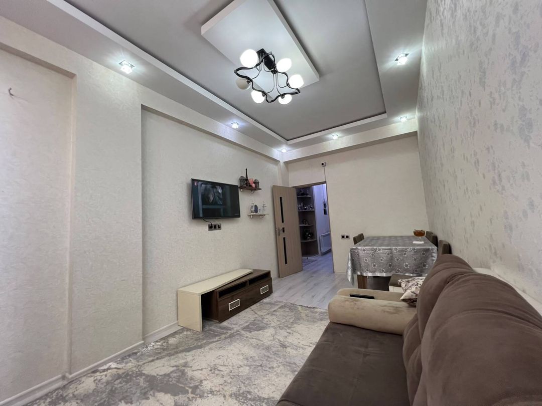 Satılır 3 otaqlı yeni tikili 100 m² — Mənzil, Bakı (2)