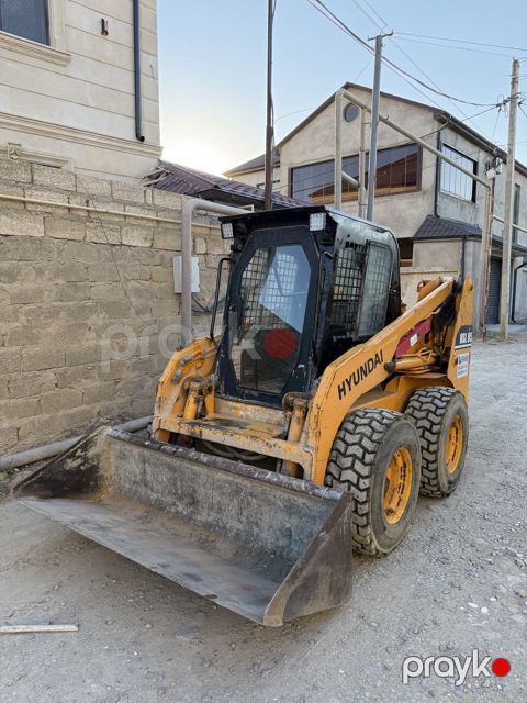 Bobcat Hyundai, 2011 il — Bakı
