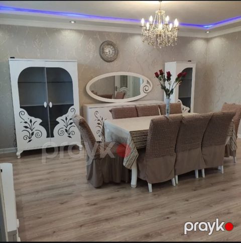 2-otaqlı mənzil kirayə verilir, Gəncə ş., 60 m²