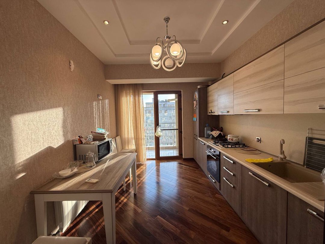 İcarəyə verilir 3 otaqlı yeni tikili 130 m² — Mənzil, Bakı (12)
