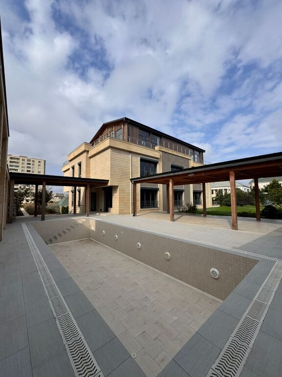 Satılır 11 otaqlı həyət evi/bağ evi 1400 m² — Ev, villa, Bakı (7)