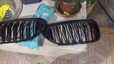 BMW M5 ön buferi, radiator barmaqlığı — Bakı