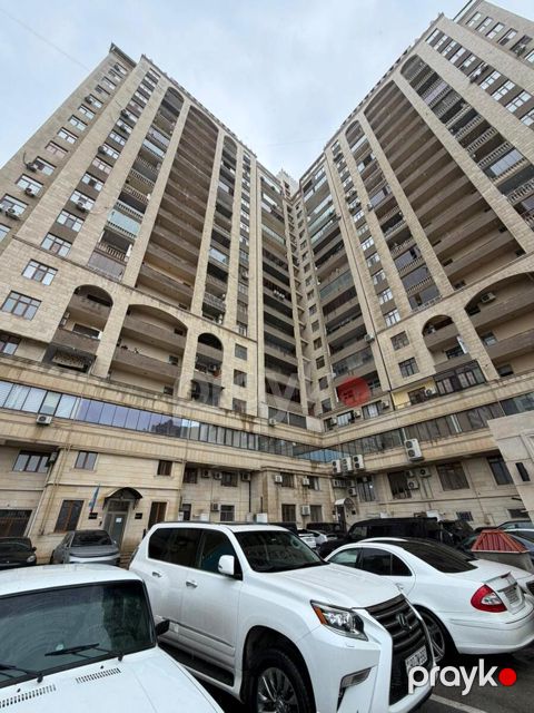 Satılır 3 otaqlı yeni tikili 153 m²