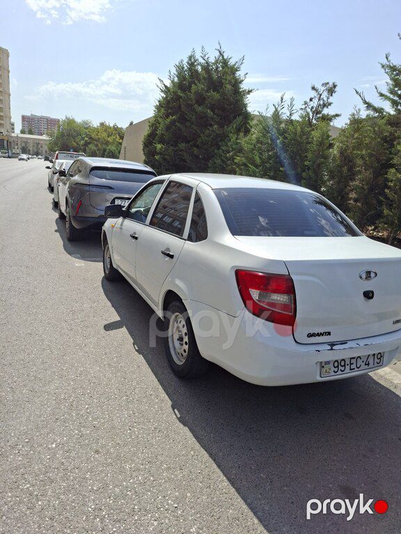 Lada (VAZ) Granta, 1.6 L, 2013 il, 284 812 km — Avtomobillər, Bakı (2)