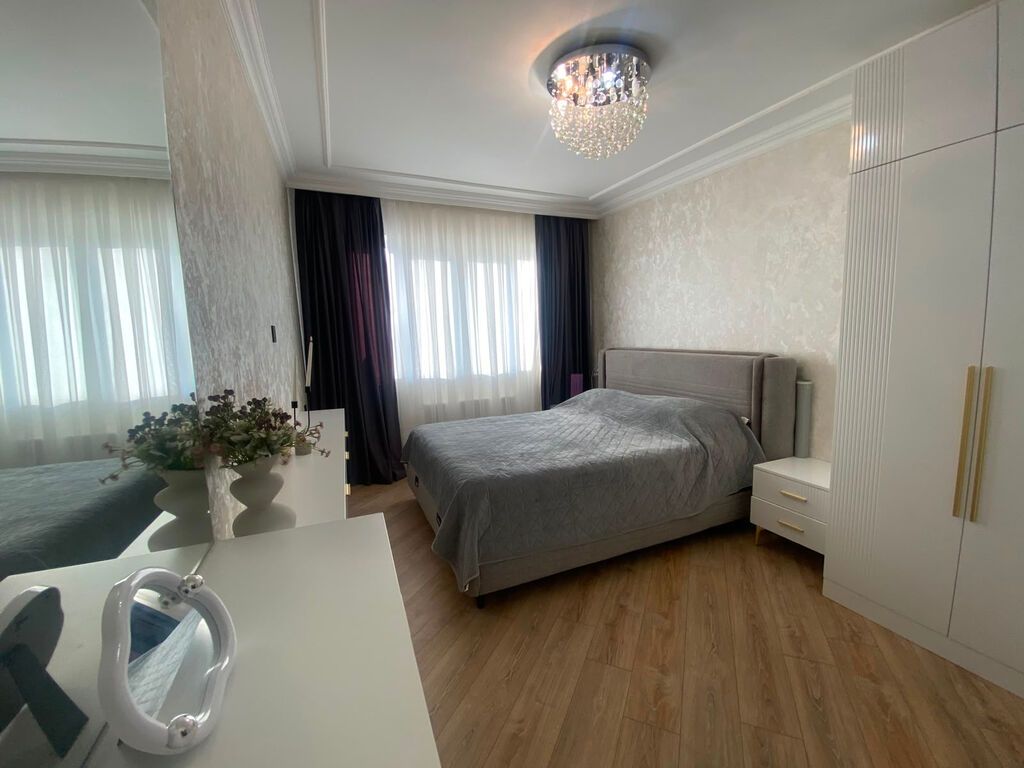 Bakı, 3 otaqlı, Köhnə tikili, 75 kv. m — Mənzil, Bakı (10)