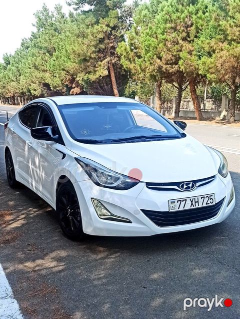 Hyundai Elantra, 1.8 L, 2015 il, 168 981 km