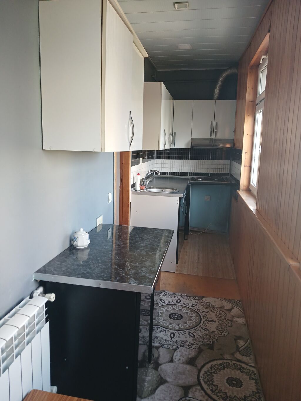2 Otaqlı Mənzil - Geniş işıqlı zal, tavanında dekorativ çilçıraq — Mənzil, Sumqayıt (3)