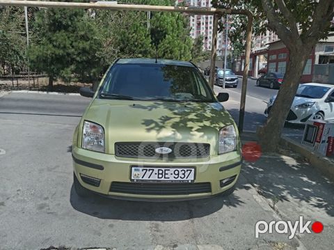 Ford Fusion, 1.4 L, 2005 il, 470 000 km