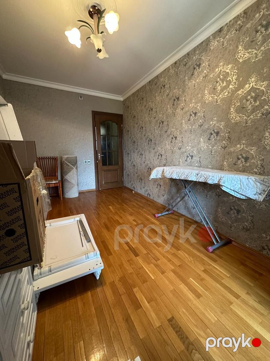 Satılır 5 otaqlı köhnə tikili 140 m² — Mənzil, Bakı (6)