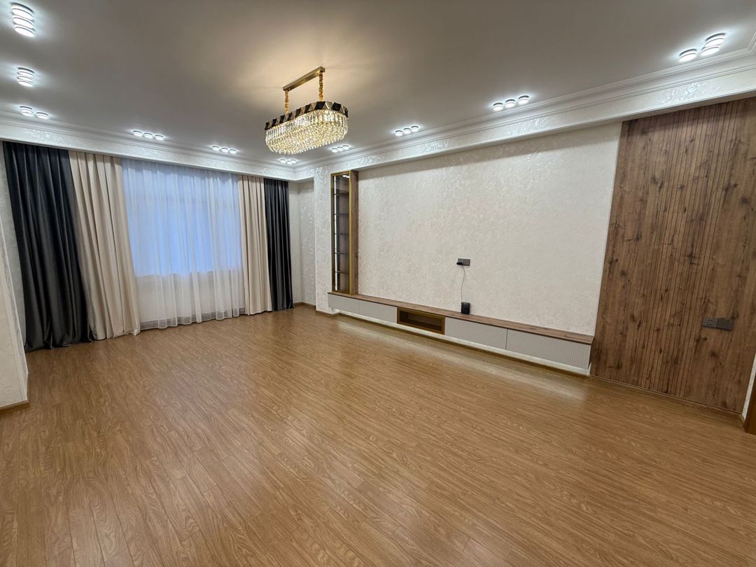 Satılır 3 otaqlı yeni tikili 136 m² — Mənzil, Bakı (9)