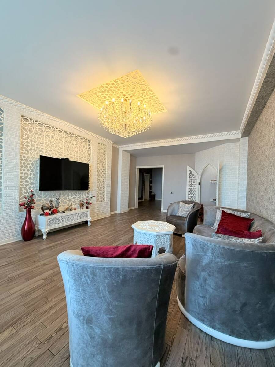 Satılır 4 otaqlı yeni tikili 219 m² — Mənzil, Bakı (2)