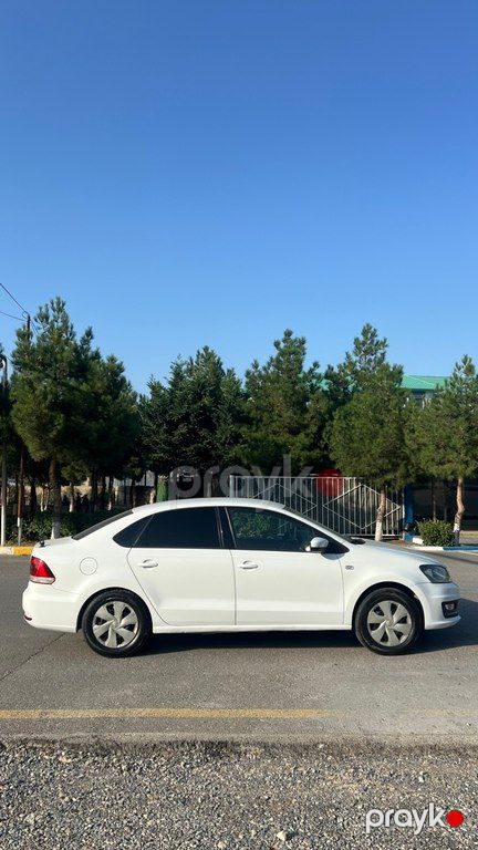 Volkswagen Polo, 1.6 L, 2018 il, 128 000 km — Avtomobillər, Bakı (5)