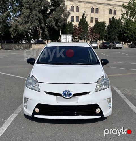 Toyota Prius, 1.8 L, 1.3 kWh, 2013 il, 58 000 km — Bakı