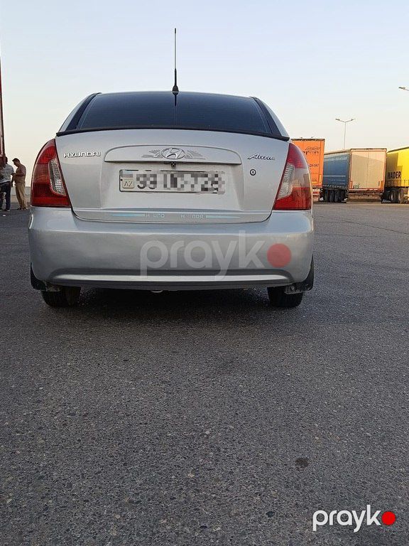 Hyundai Accent, 1.4 L, 2010 il, 390 000 km — Avtomobillər, Bakı (2)