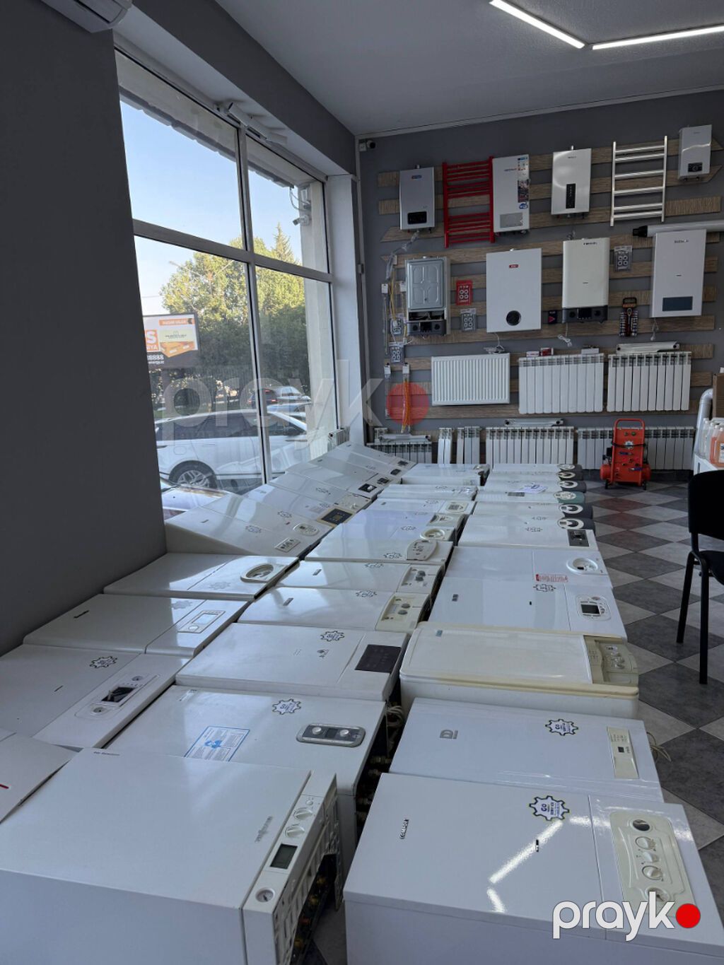 Kombilər satılır Yeni və ikinci əl kombilər mövcuddur. Qiymətlər 350 — Məişət malları, Bakı