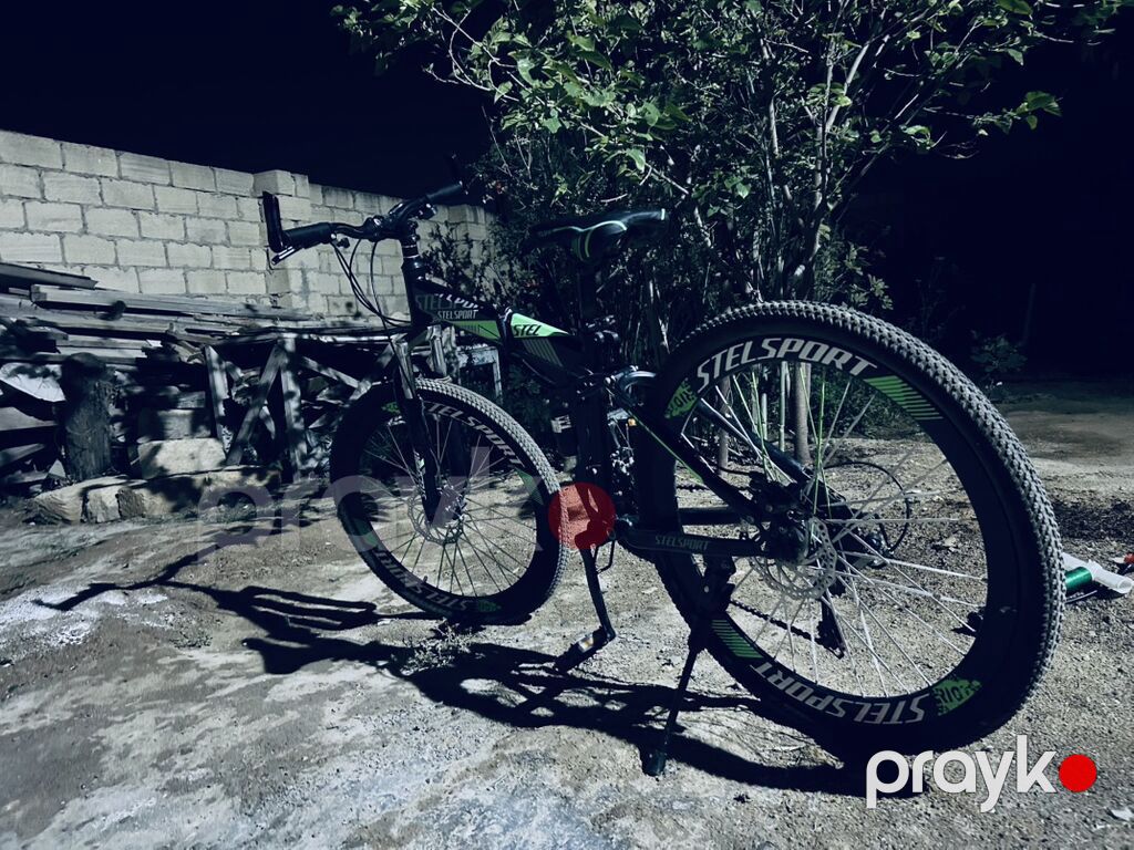 Qara 120 azin satiram yaşil sıbrot 200 azin 2 sinalsan 320 azin ver al — Yol velosipedləri, Bakı (2)