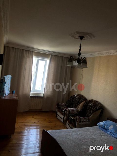 Satılır 4 otaqlı köhnə tikili 42 m² — Bakı