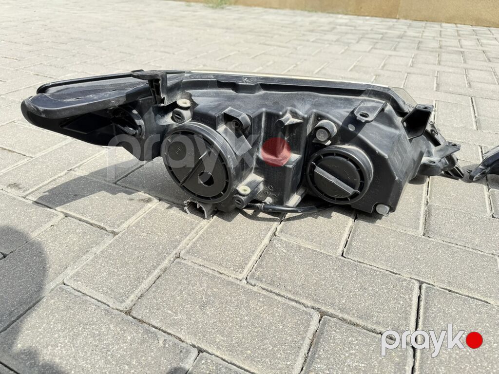 Komplekt, Yaxın və uzaq vuran işıqlar Toyota, 2011 il, Orijinal, İşlənmiş — Avtomobil işığı, Bakı (7)