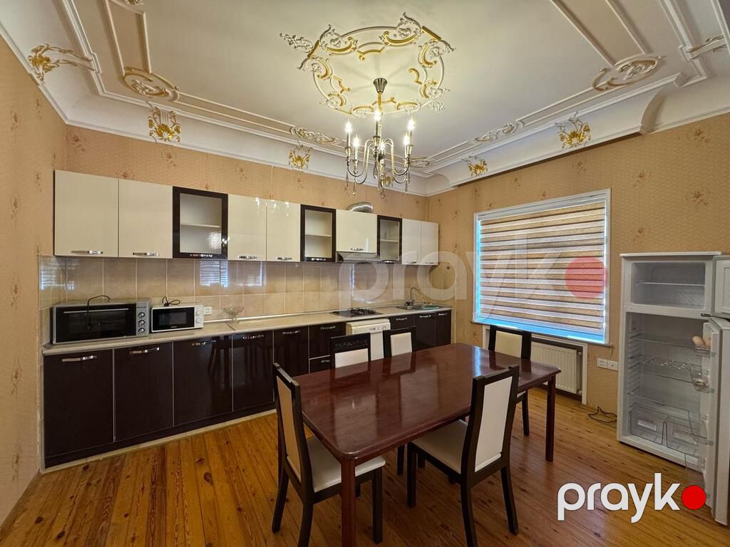 Satılır 8 otaqlı həyət evi/bağ evi 290 m² — Ev, villa, Bakı (10)