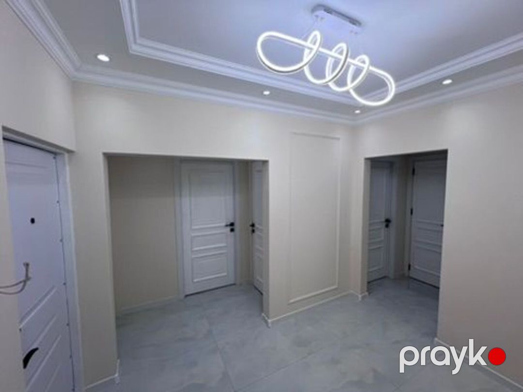 Satılır 4 otaqlı köhnə tikili 110 m² — Mənzil, Bakı (11)