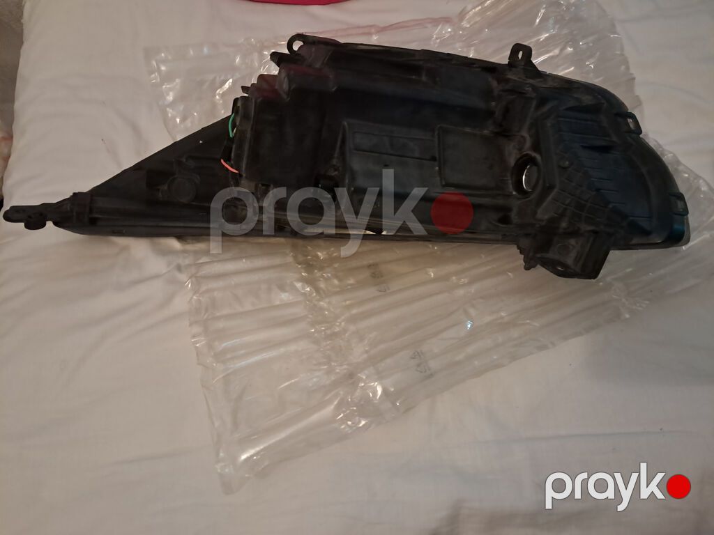 Sağ, Yaxın və uzaq vuran işıqlar Universal auto, 2011 il, Orijinal, Yeni — Avtomobil işığı, Bakı (2)