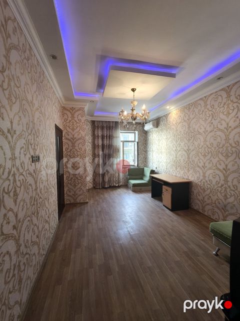 İcarəyə verilir 2 otaqlı yeni tikili 50 m²