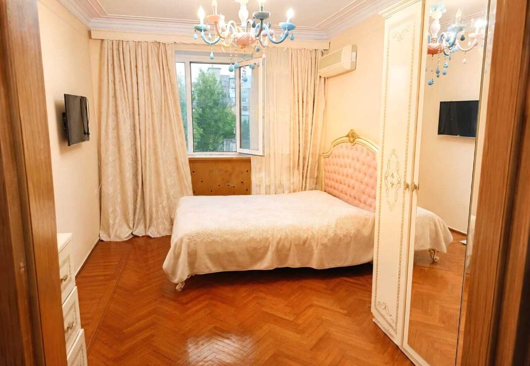 Satılır 3 otaqlı köhnə tikili 70 m² — Mənzil, Bakı (4)