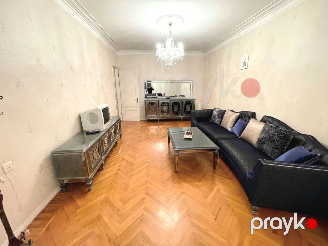 Satılır 3 otaqlı köhnə tikili 100 m² — Mənzil, Bakı (2)
