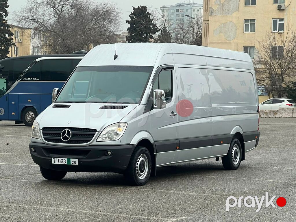 Mercedes-Benz Sprinter uzun baza, yüksəldilmiş tavan, qapalı — Yük maşınları, Bakı (4)