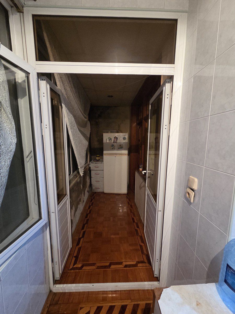 Satılır 4 otaqlı köhnə tikili 130 m² — Mənzil, Bakı (11)