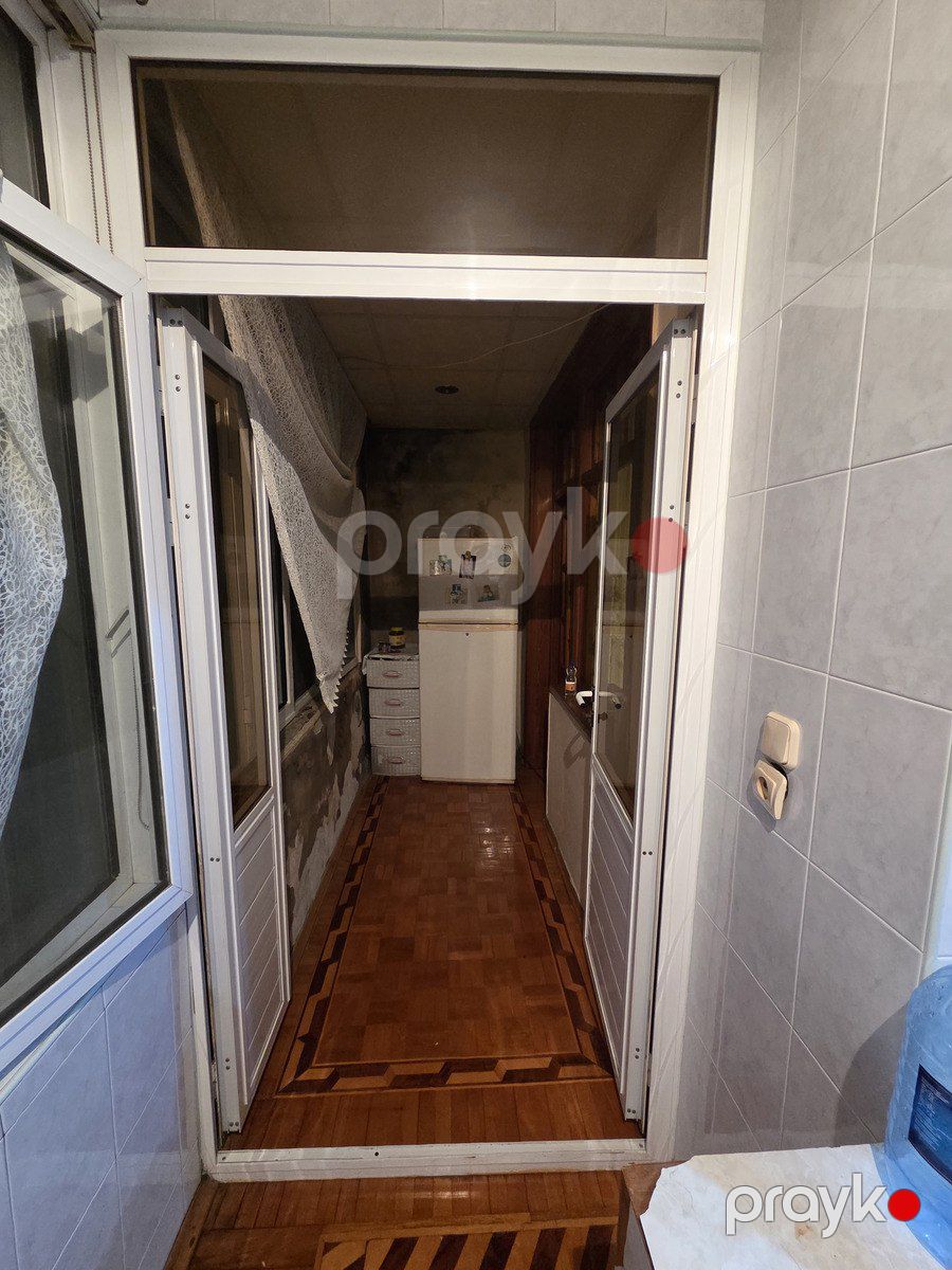 Satılır 4 otaqlı köhnə tikili 130 m² — Mənzil, Bakı (11)
