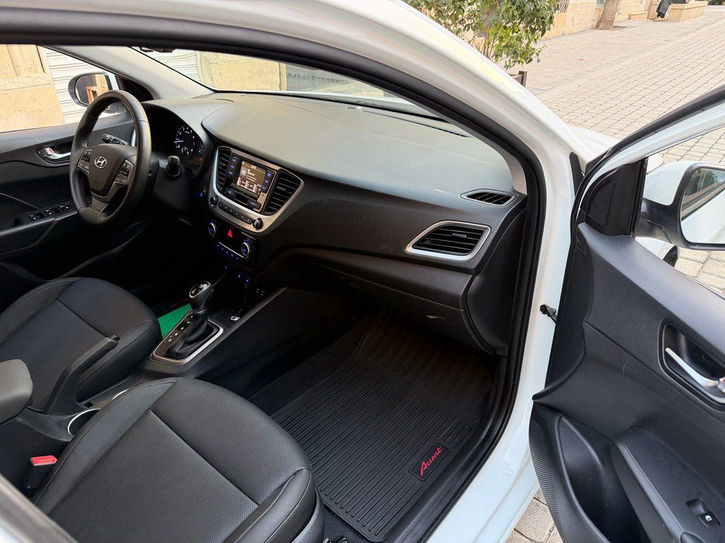 Hyundai Accent, 1.6 L, 2018 il, 126 000 km — Avtomobillər, Bakı (10)