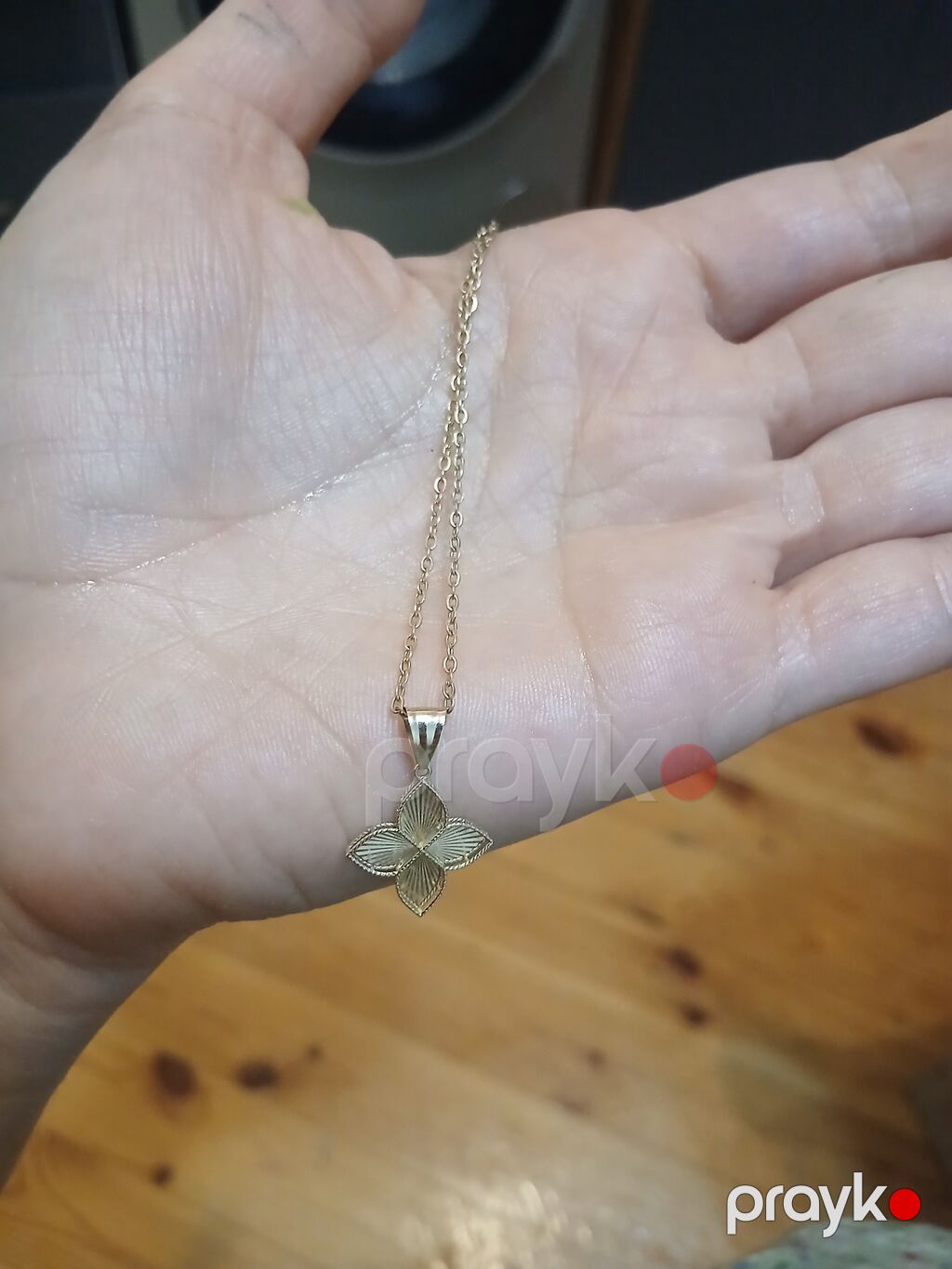 2.5yarimdi klomla birge satilir ayri istesez ayrida vererem 585 — Qolye və zəncir, Digah