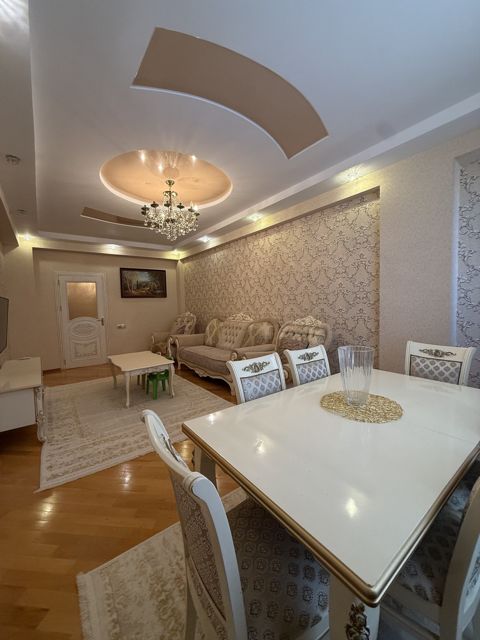 Satılır 3 otaqlı yeni tikili 115 m² — Bakı