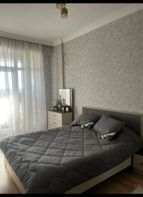 Mənzilin təsviri - Planlama: işıqlı zal + mətbəx-studio, ayrı yataq — Sumqayıt