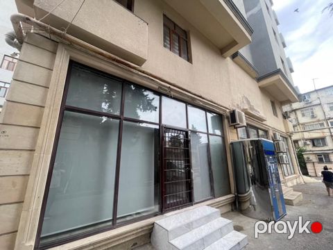 Satılır obyekt 34 m² — Bakı