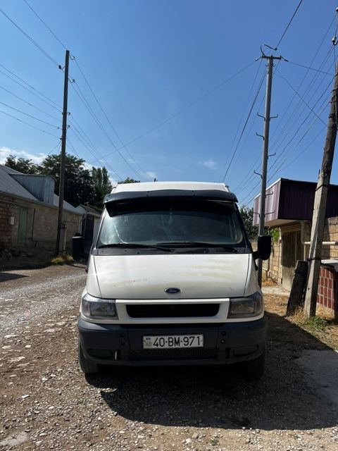 Ford Transit, 2.4 L, 2000 il, 307 801 km — Şamaxı