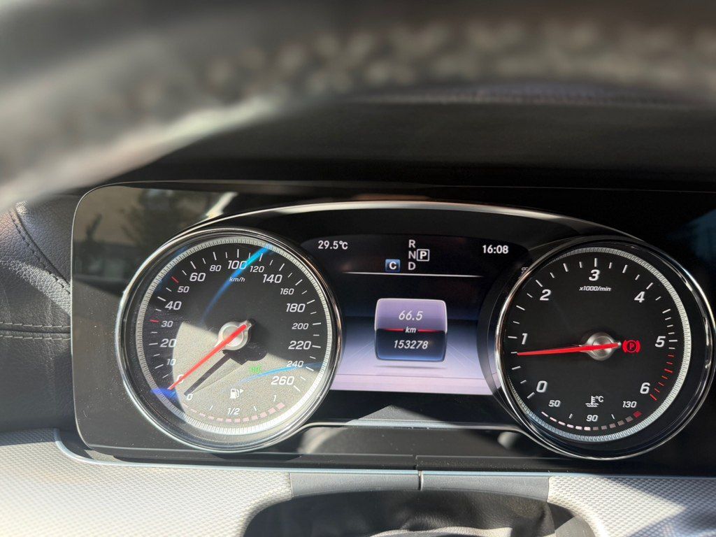Mercedes E 200 d, 2.0 L, 2017 il, 153 500 km — Avtomobillər, Bakı (12)