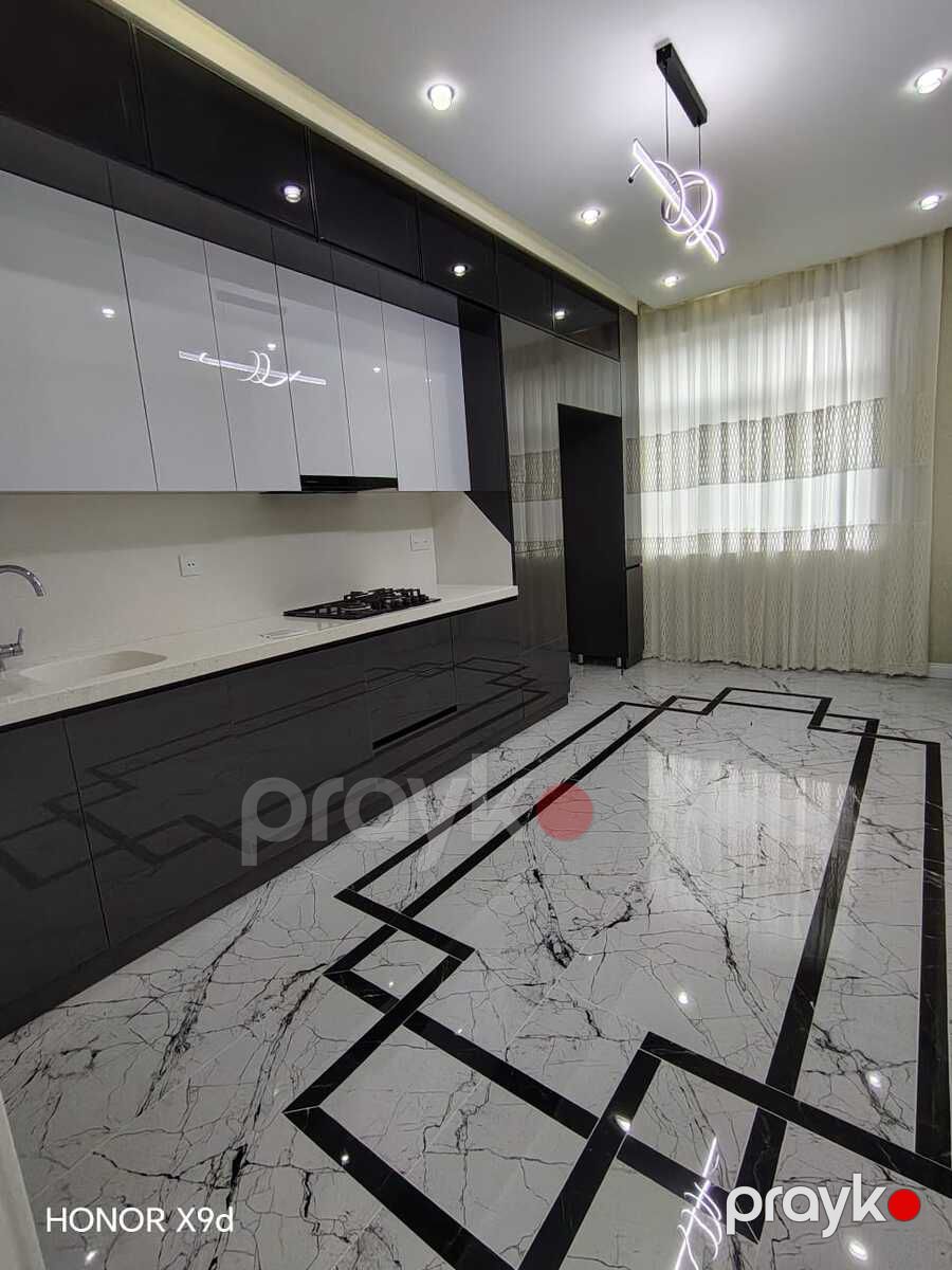 Satılır 3 otaqlı yeni tikili 130 m² — Mənzil, Bakı (2)