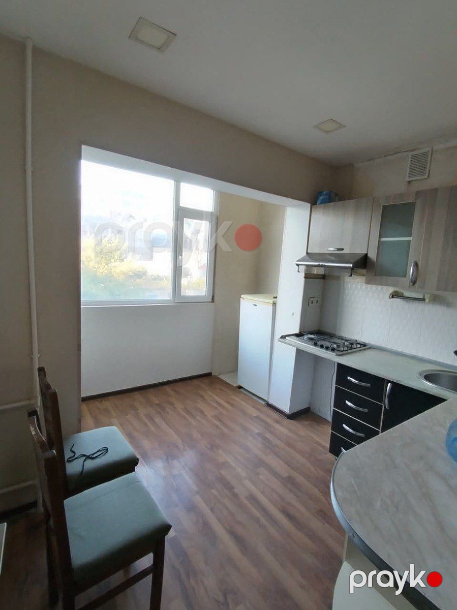 Satılır 2 otaqlı köhnə tikili 60 m² — Mənzil, Bakı (5)