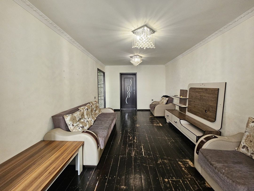 Satılır 3 otaqlı köhnə tikili 75 m² — Mənzil, Bakı (2)